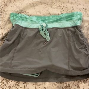 Lululemon runskirt